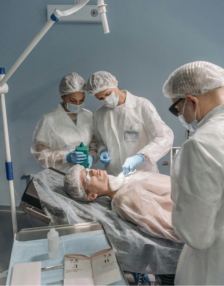 Safe Beginnings: What to Expect in the First 24 Hours After Birth - IIT